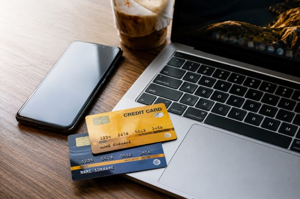 Secured vs. Unsecured Credit Cards